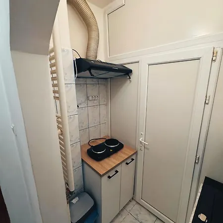 Abbey Calea Victoriei